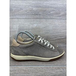 Ecco Chase II Tie Women’s Sz 7.5-8/EU 38 Warm Gray Nubuck Low Lace Up Sneakers